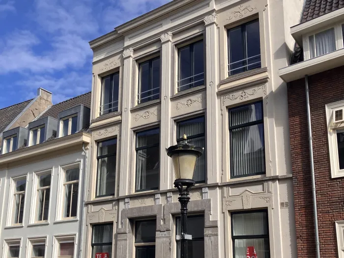 Gemeente Utrecht huurt kantoorvilla